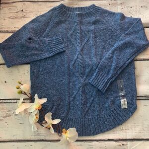 So Women’s Blue Knitted Sweater Size Medium